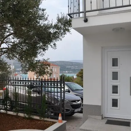 Apartment Tony